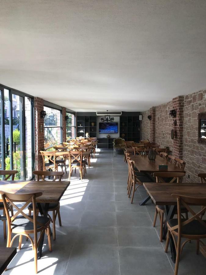 Hotel Ziyabey Konagi Ayvalı Zewnętrze zdjęcie