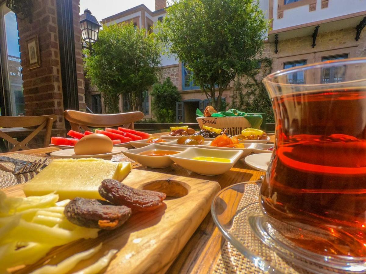 Hotel Ziyabey Konagi Ayvalı Zewnętrze zdjęcie